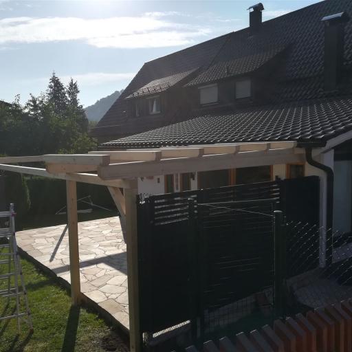 Carports und Pergolen